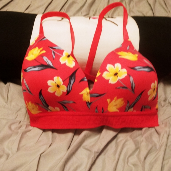 PINK Victoria's Secret Other - Victoria Secret PINK Bra (B2)